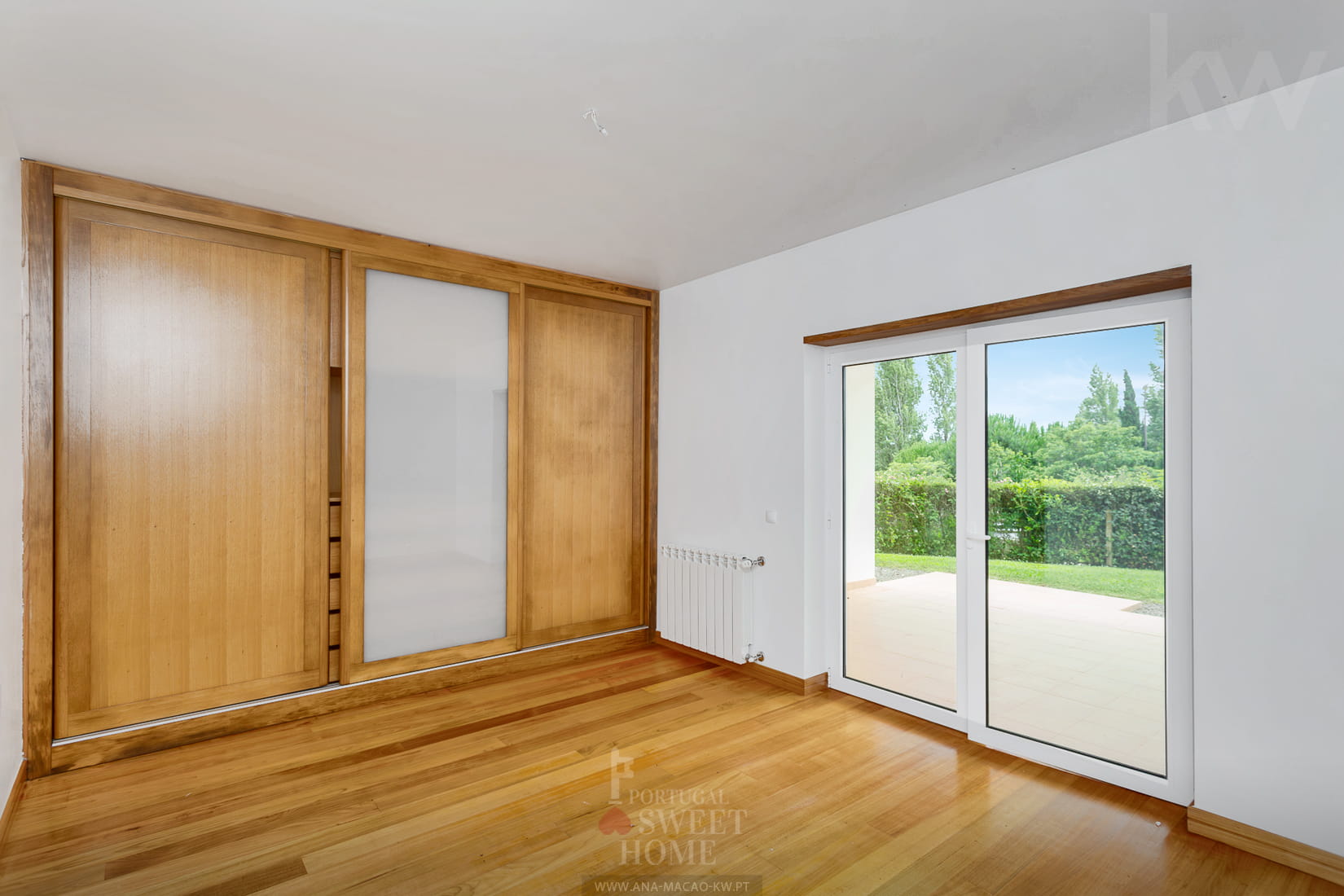 Suite (23.5 m²) with Closet and WC (4.9 m²)